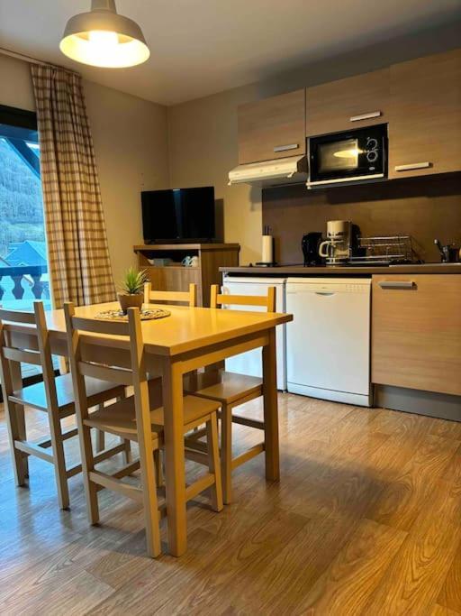Appartement Avec Cabine Arreau Luaran gambar